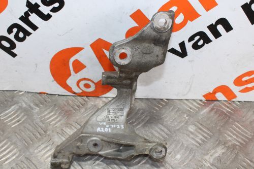 Vauxhall Vivaro 1.6 Mk2 EGR Cooler bracket Genuine