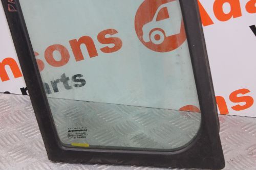 Mercedes Sprinter 313 W906 2.1 Door quarter glass Front Right Side