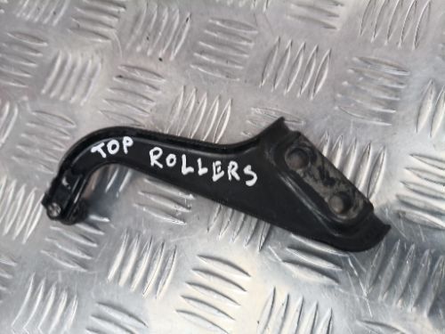 MERCEDES VITO W639 LEFT SLIDING DOOR TOP ROLLER 2010-2014